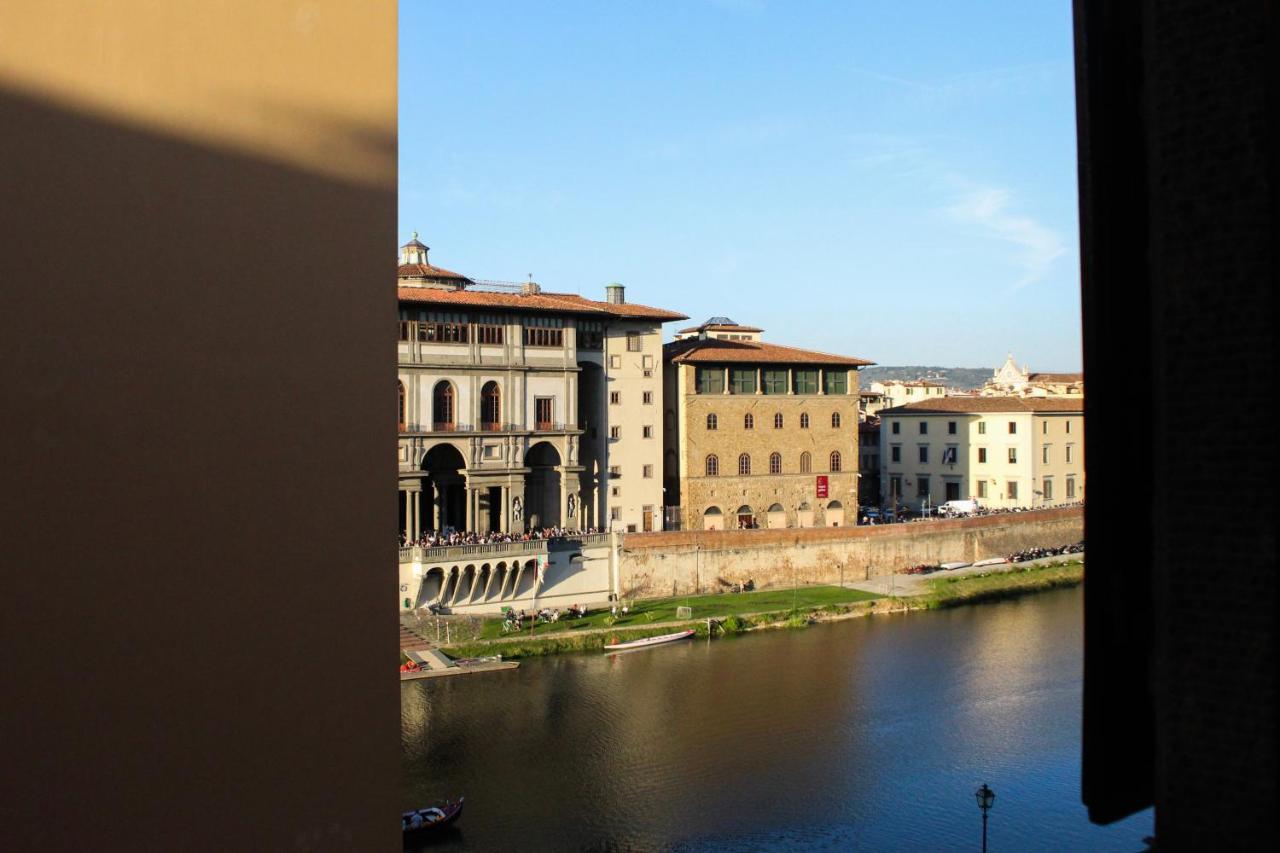Lunart Florence Luaran gambar